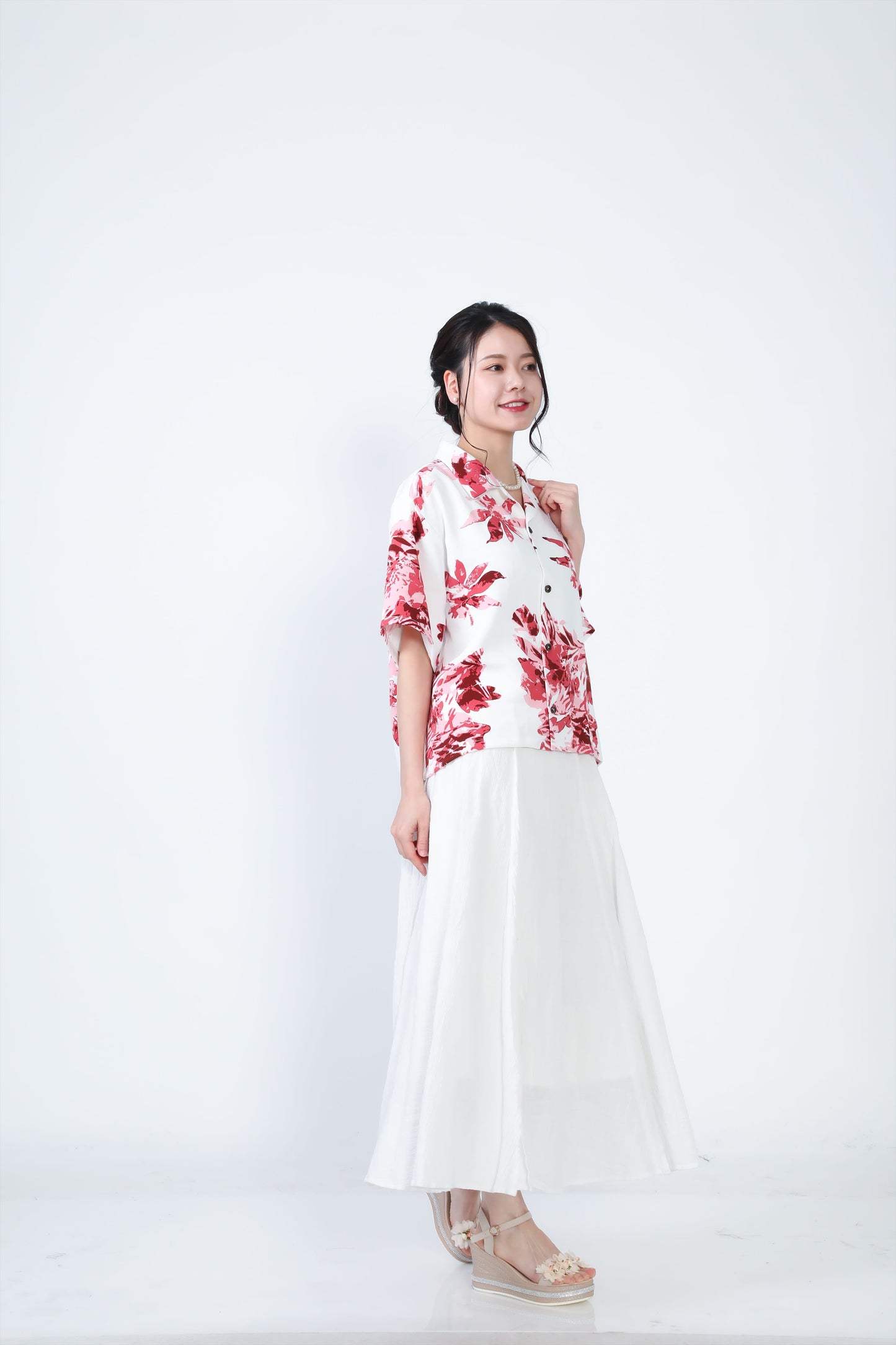 【レンタル】結衣(ユイ)シリーズ レディースかりゆしシャツ 色:レッド