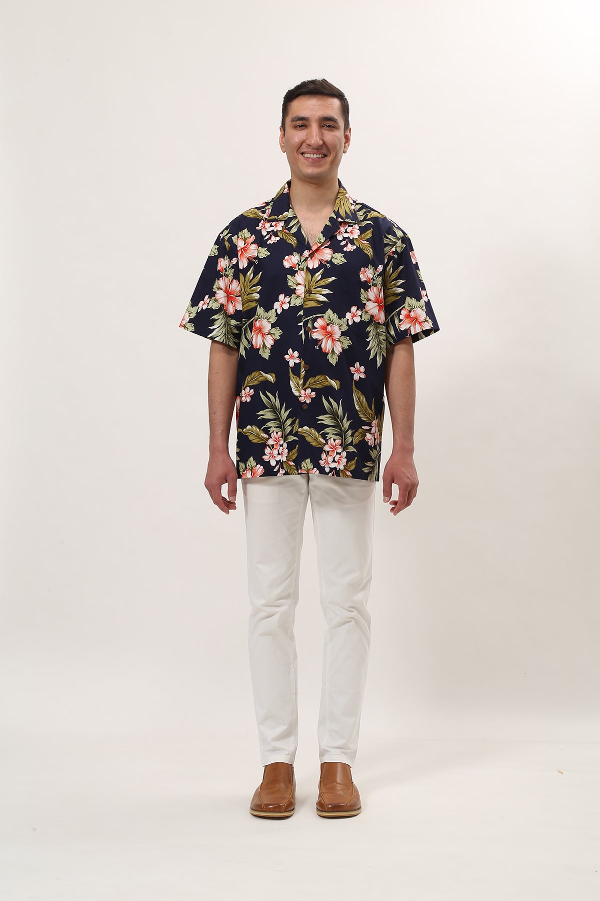 【レンタル】コオリナ アロハシャツ 色:ネイビー - ResortCloset
