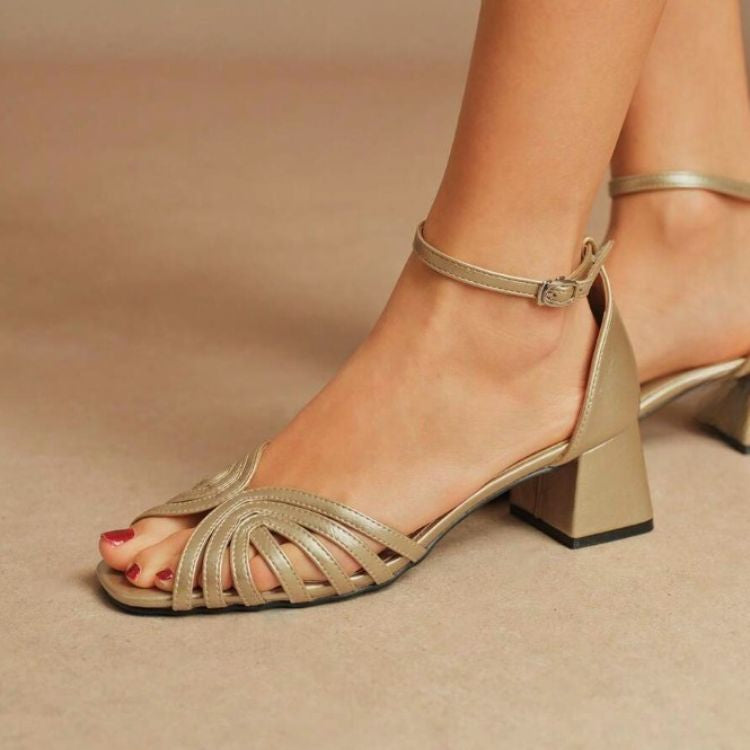 [Rental] Women's Sandals Type B